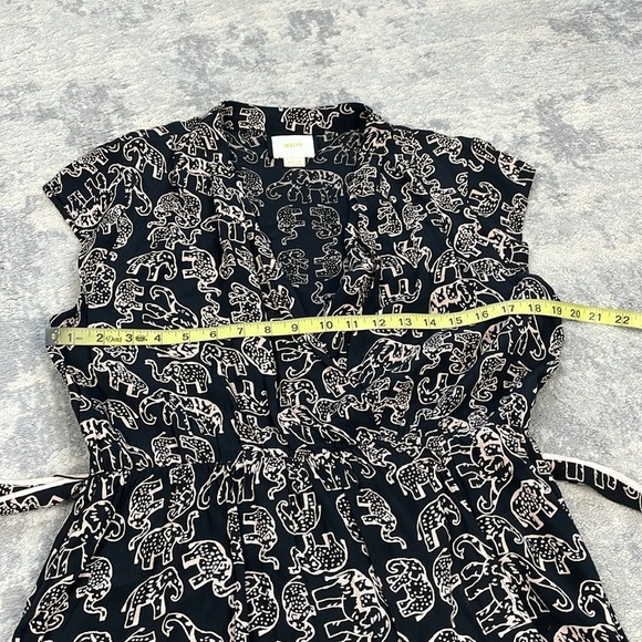 Anthropologie Maeve Noronha Wrap Dress Elephant Safari Novelty Print Black Sz M - Picture 7 of 15